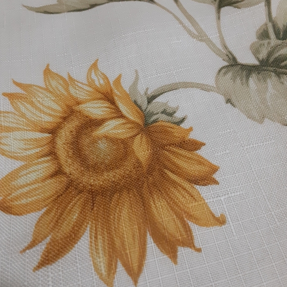 Better home sunflower place mats - Picture 3 of 4